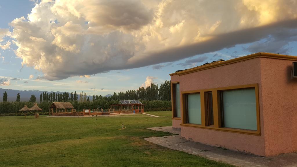Complejo Rio Los Patos - Apartamentos Barreal Εξωτερικό φωτογραφία